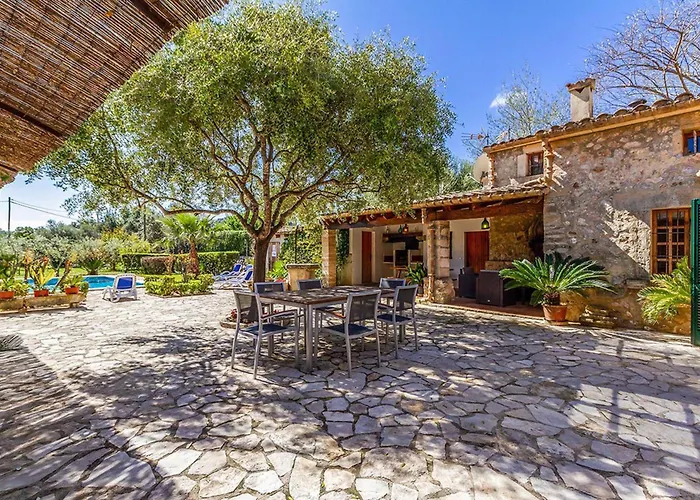 - 4661-28 Mallorca Villa Pollença
